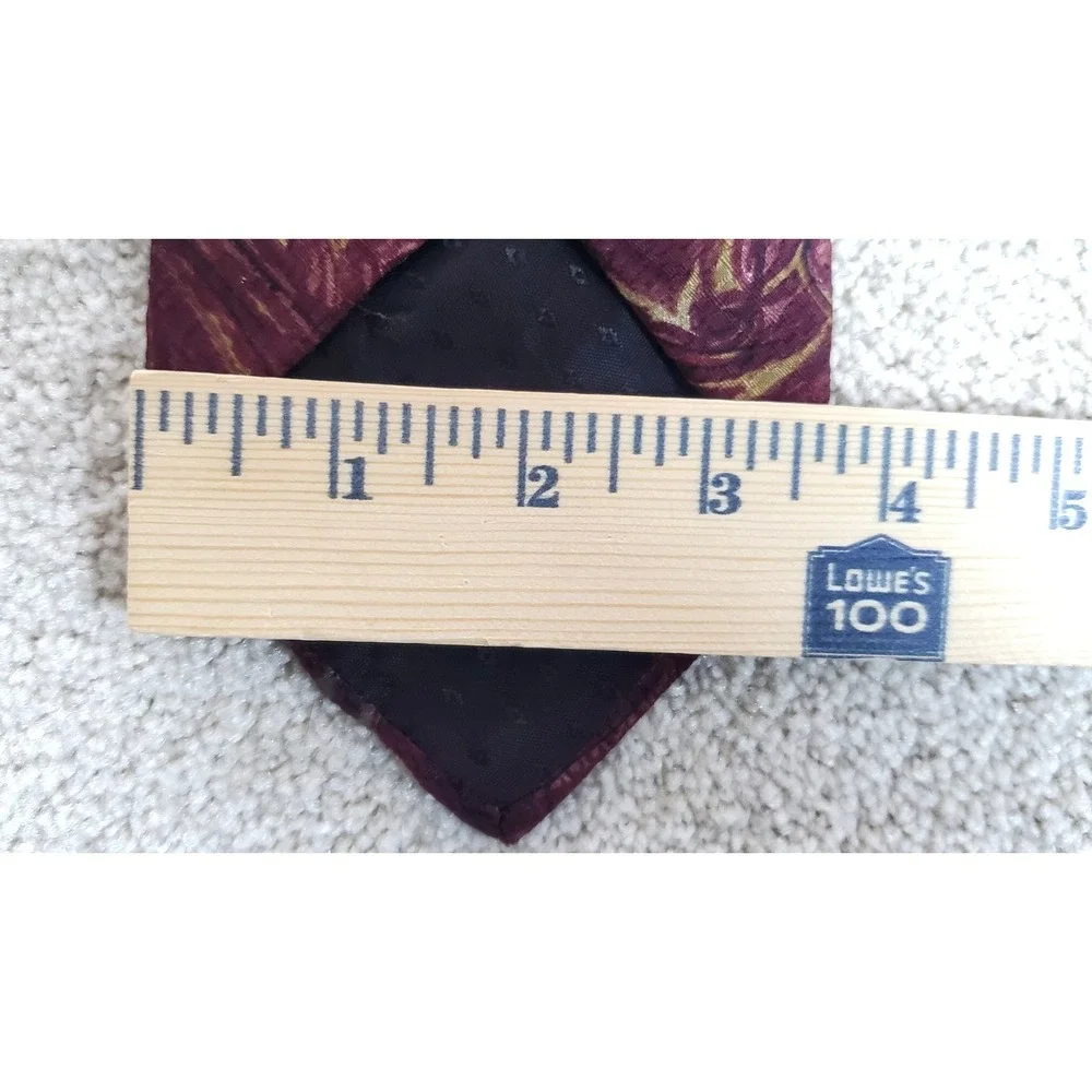 Villa Bugatti Men's Neck‎ Tie Burgundy With Blue Flowers 100% Silk 58.5